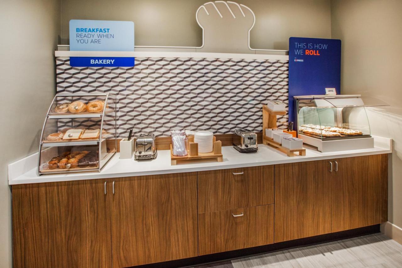 Holiday Inn Express & Suites Gulf Breeze - Pensacola Area By Ihg エクステリア 写真